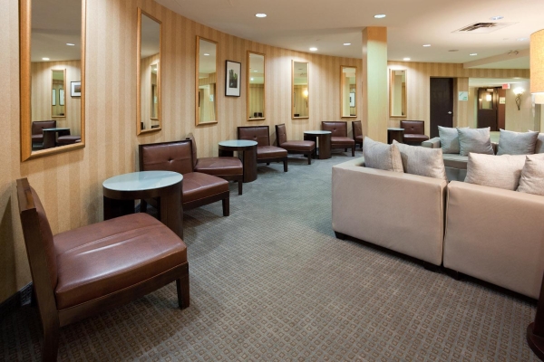 Holiday Inn & Suites ST. CATHARINES CONF CTR